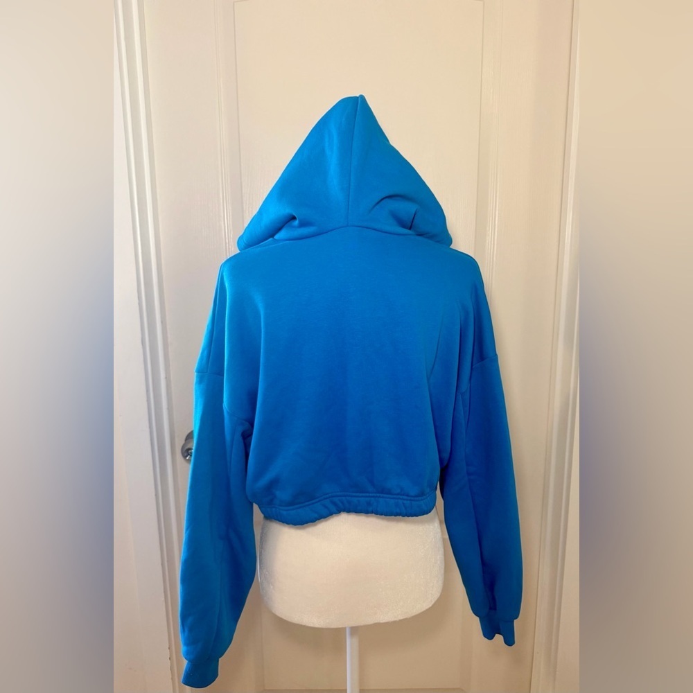 Boohoo Blue Cropped Hoodie & Sweatpants Set Athleisure Travel Set M/S NWT - Picture 4 of 9